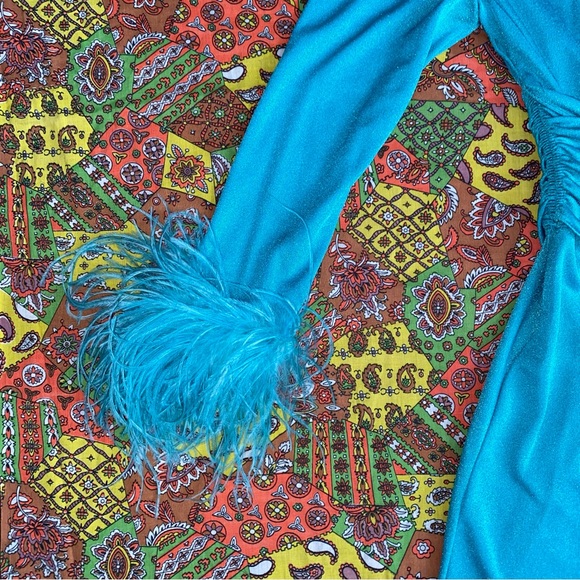 19070s ILGWU Tag Wrap Style Dress with Feather Sleeves - Picture 2 of 6